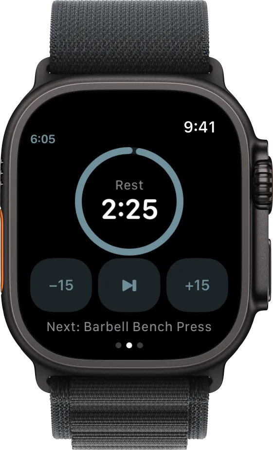 A workout on Apple Watch: the rest timer counting down before the barbell bench press